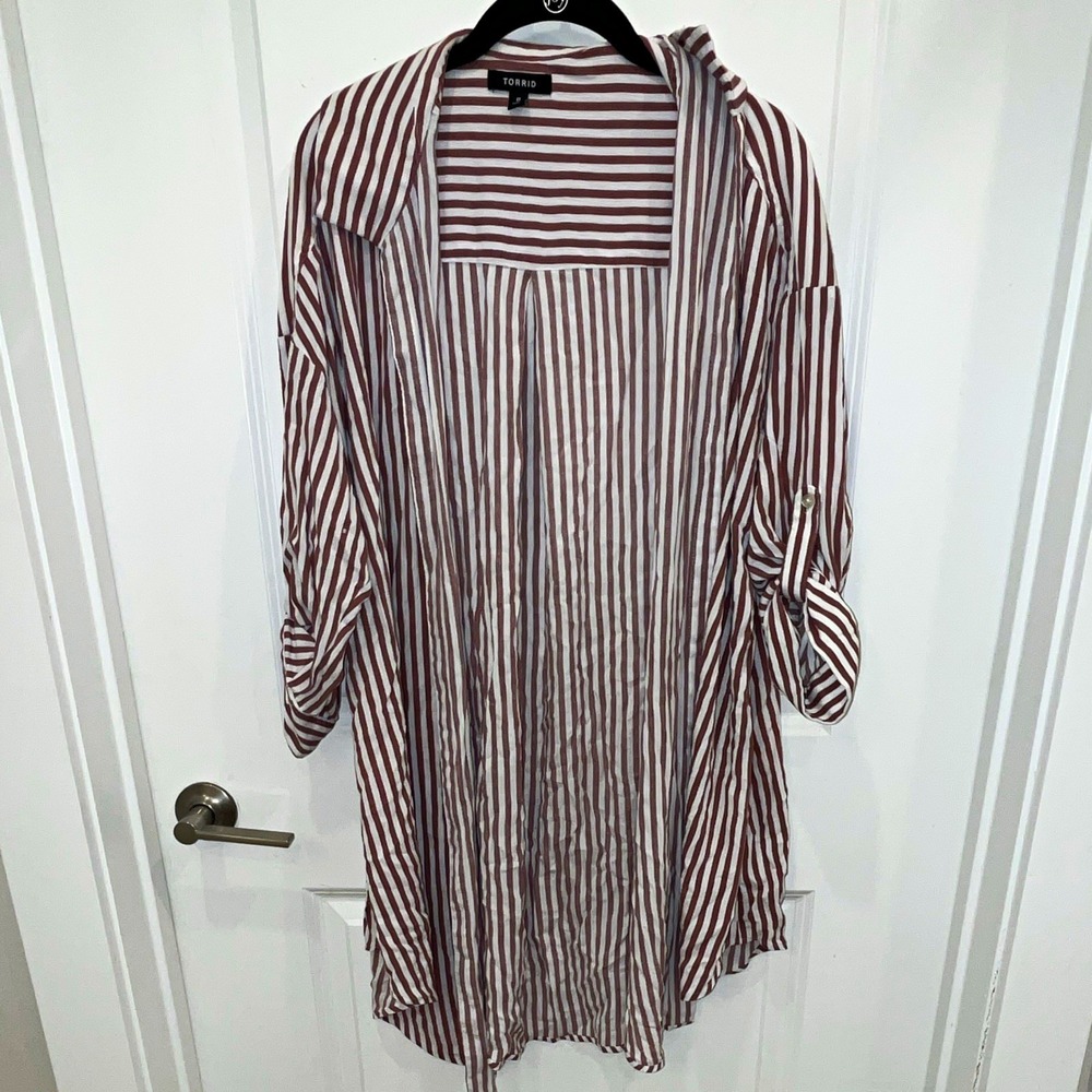 Torrid Women's Plus 0X Brown Striped Collared Roll Tab 3/4 Sleeve Tunic